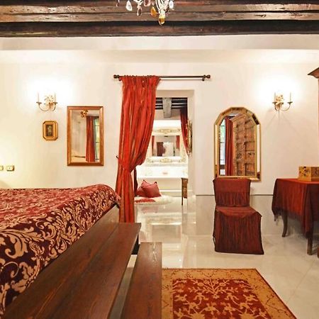 Zattere Cottage Close To Guggenheim Venesia Bagian luar foto