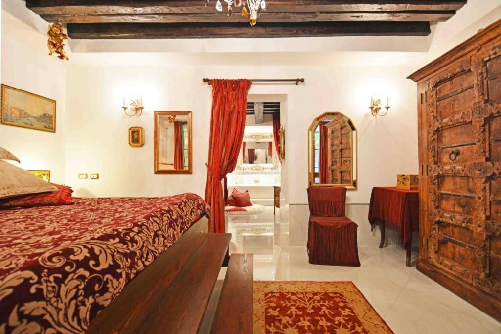 Zattere Cottage Close To Guggenheim Venesia Bagian luar foto